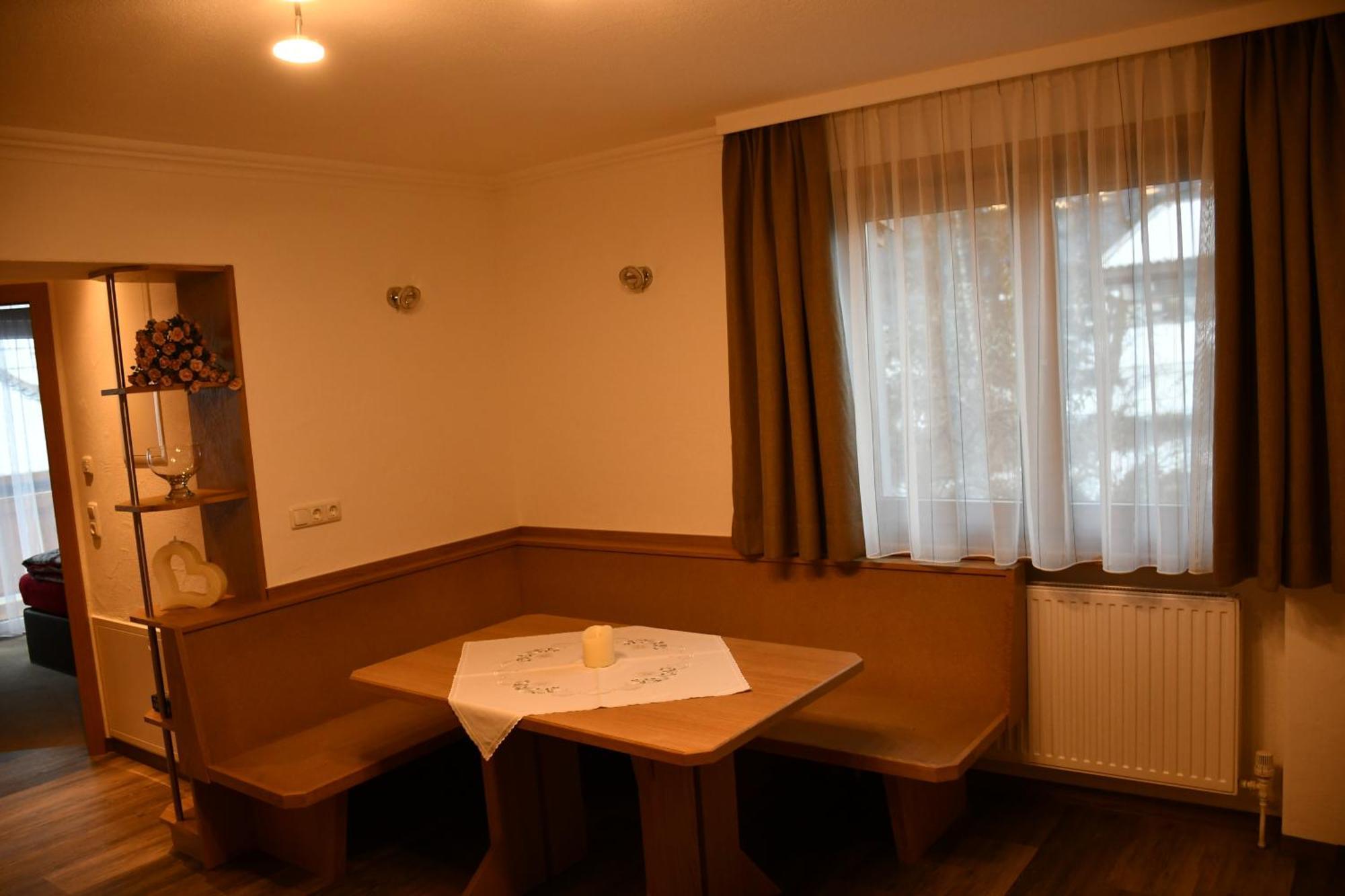 Gaestehaus Brugger Нойкірхен-ам-Гросфенедігер Номер фото