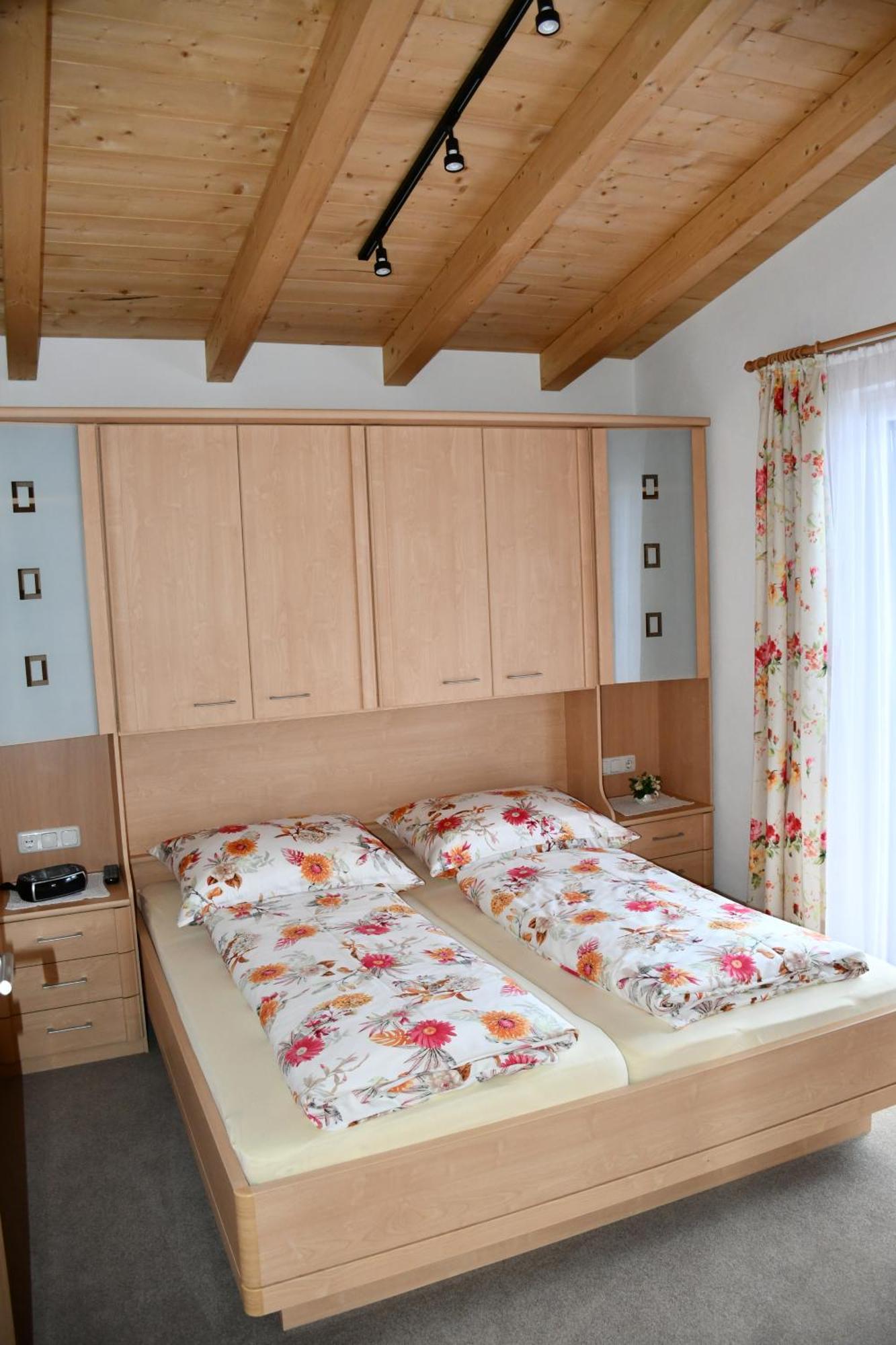 Gaestehaus Brugger Нойкірхен-ам-Гросфенедігер Номер фото