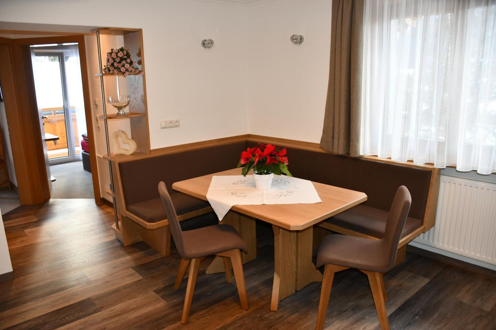 Gaestehaus Brugger Нойкірхен-ам-Гросфенедігер Номер фото